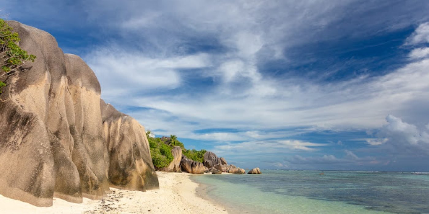 Anse-Source-DArgent-Seychelles_by_Laurence-Norah-4